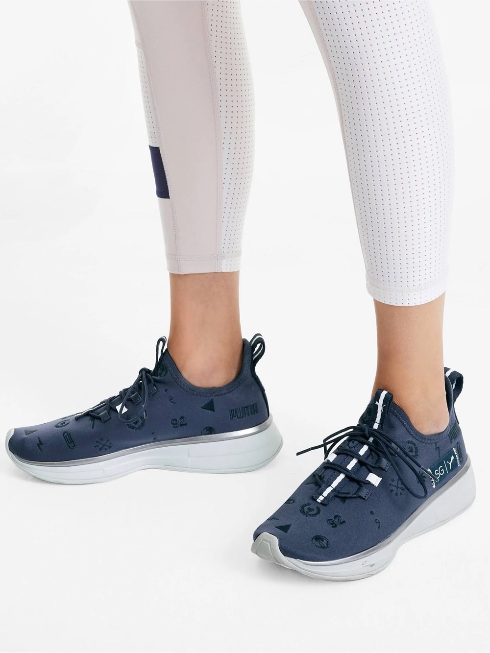 Puma Select Runner Embroidery Selena Gomez 10